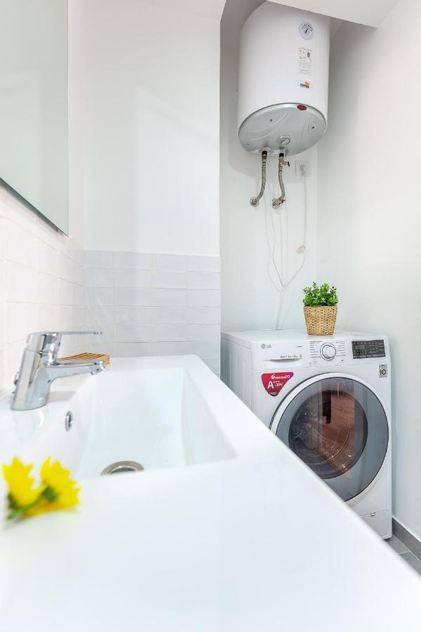Apartamento Luminoso Y Acogedor En Sevilla. A/C. Kültér fotó